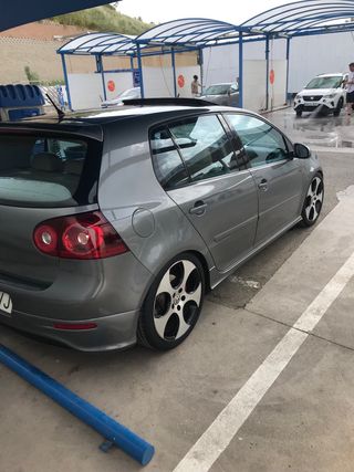 Alerón trasero coche - VW Golf V