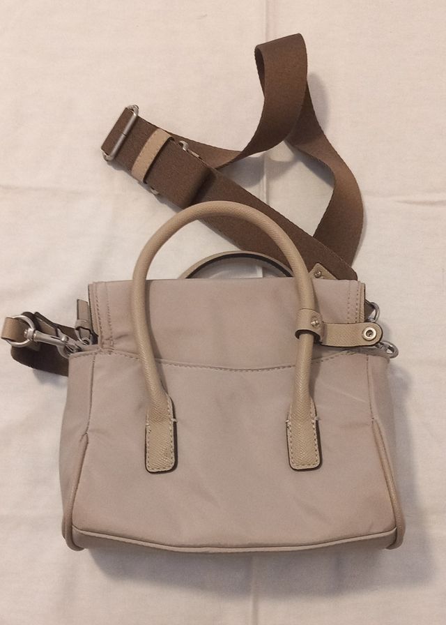 Bolso pequeño Parfois.