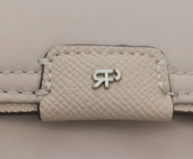 Bolso pequeño Parfois.