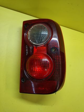 PILOTO TRASERO DERECHO LAND ROVER FREELANDER