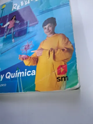 Física y Química. 4 Secundaria. Revuela. Comuni...
