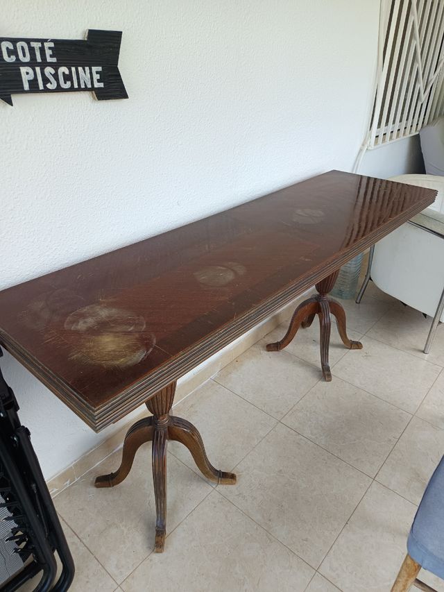 Mesa extensible de madera