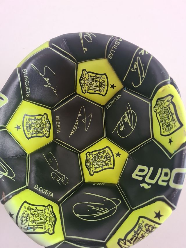 Balón Selección Española mundial 2014