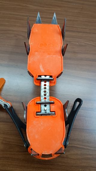 Crampones hielo: Travesía & escalada