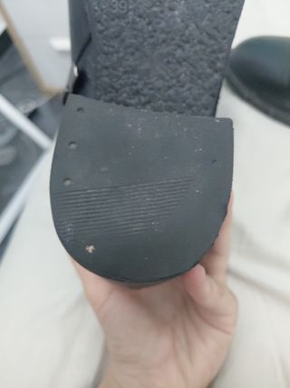 Botines negros tacón