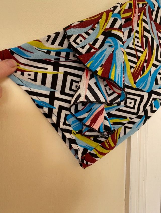 Vestido geométrico multicolor 38 y 44