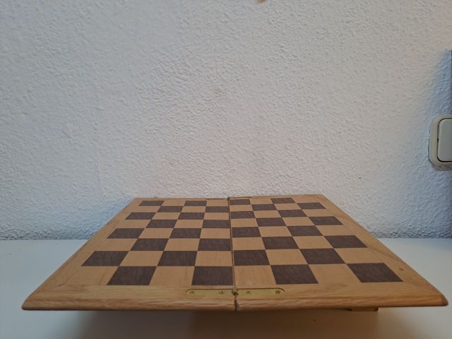 Ajedrez madera plegable 30x15cm