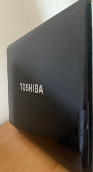 Portátil Toshiba Satellite A300-228