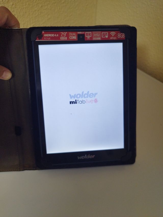 Tablet Wolder 7.9" android 4.4