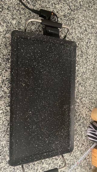 Plancha eléctrica antiadherente