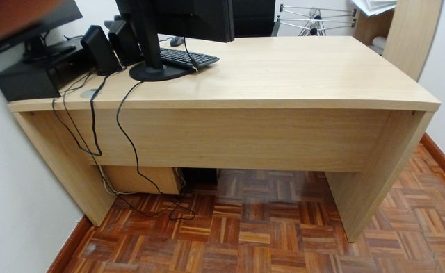 Mesa escritorio oficina madera