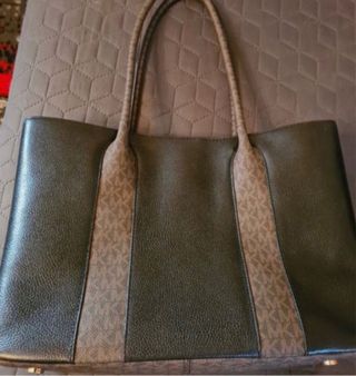 Bolso MICHAEL KORS negro y marrón