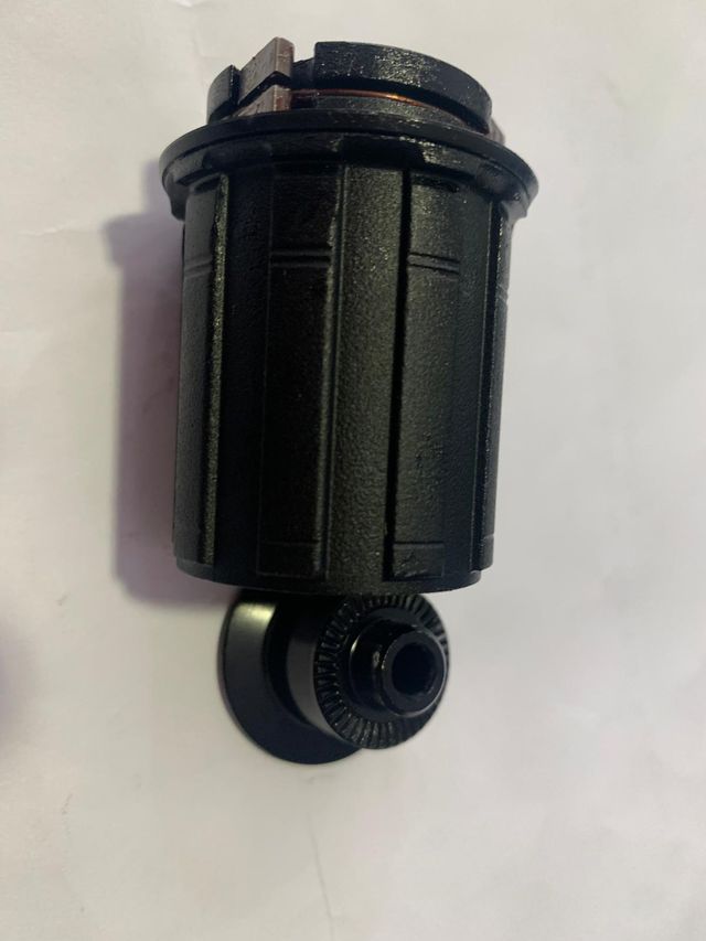 Buje Shimano 11v. Bicicleta