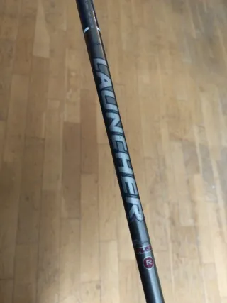 Driver Cleveland Launcher 10.5° grafito regular