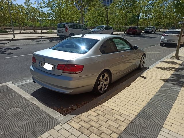 BMW  320 año 2009 etiqueta C desde 160€/mes