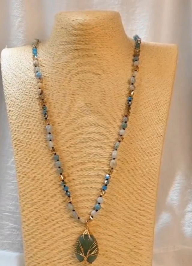 Collar Jade - Piedras azules y verdes