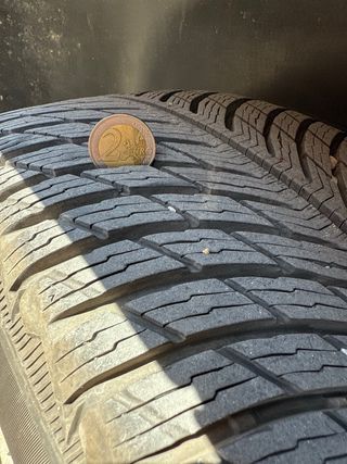 Neumáticos Michelin Pilot Alpin 5 - 235/55/18