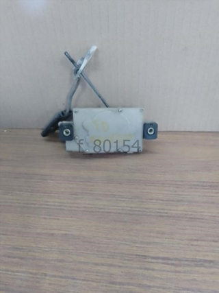 Cerradura puerta trasera derecha Opel Fron