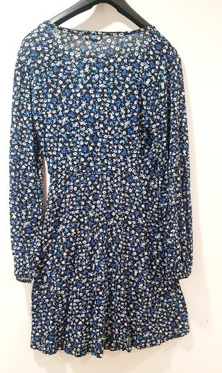 Vestido flores +2 shorts + top