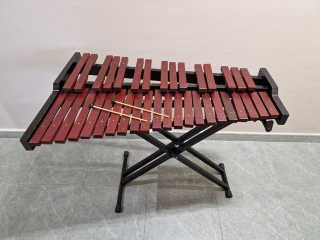 Xilófono 37 Barras, 3 Octavas.