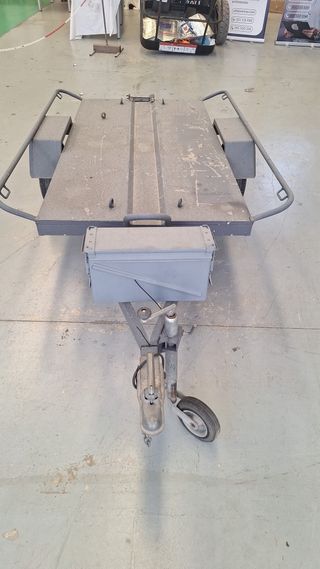 Remolque moto ligero usado