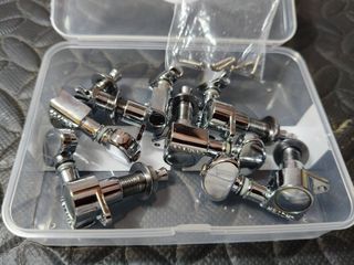 Clavijeros Grover cromados x6