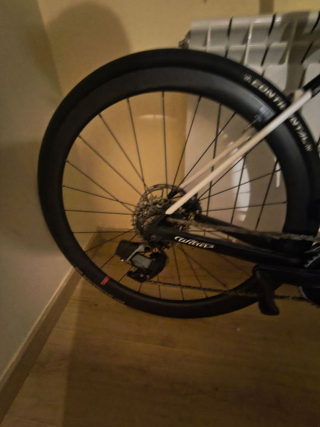 Wilier Garda: Bicicleta Carretera