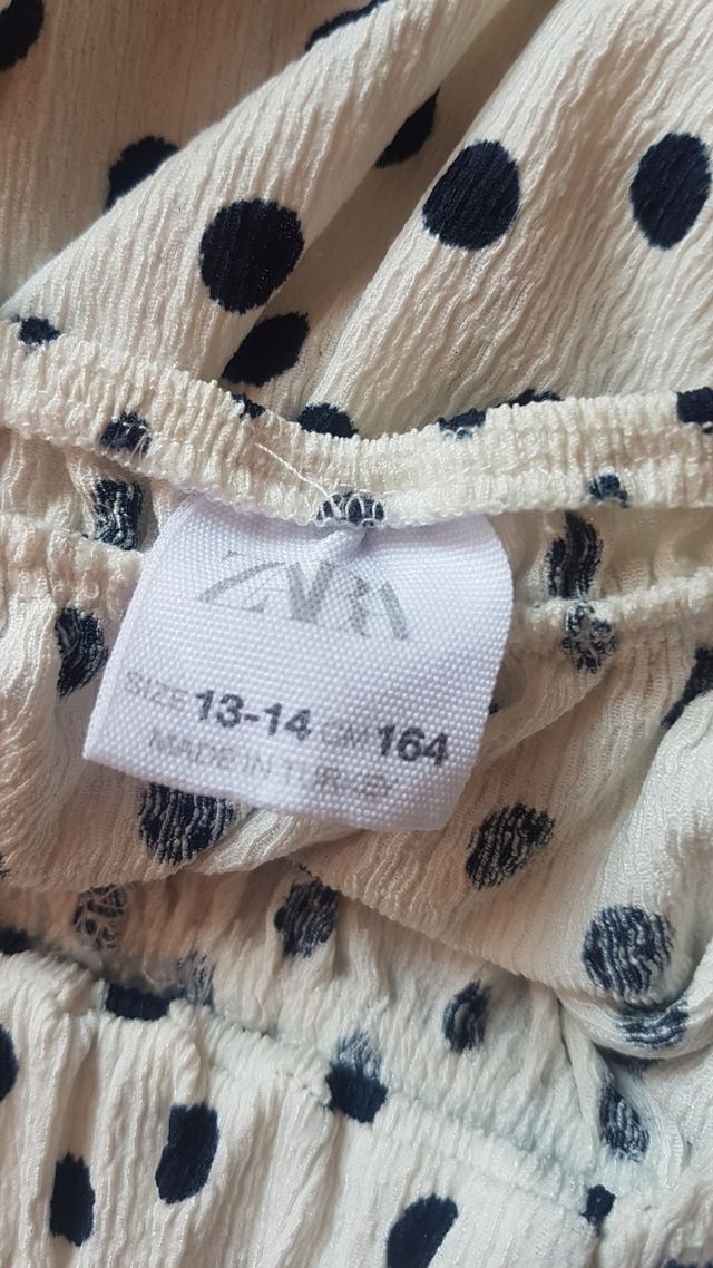 Mono Zara lunares blanco y negro