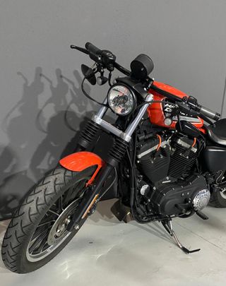 Harley Davidson Sportster 883R