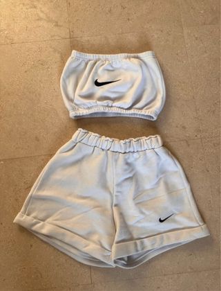 Conjunto Nike blanco talla S