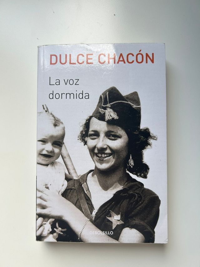 La voz dormida / The Sleeping Voice (Spanish Ed...