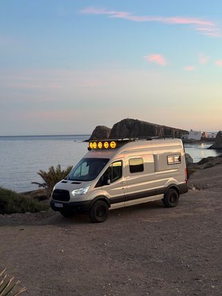 CAMPER Ford Transit 4x4