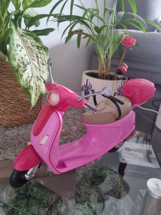 Moto scooter Barbie rosa