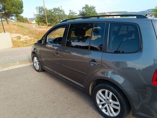 Volkswagen Touran 2015