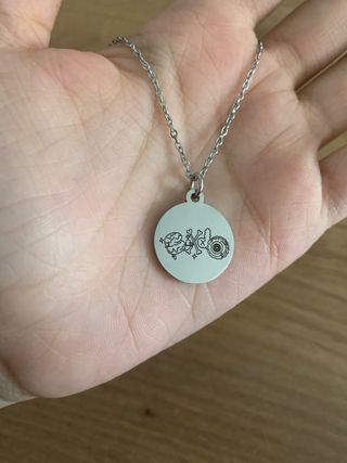 Collar plateado Feid