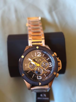Reloj Armani Exchange dorado y negro 