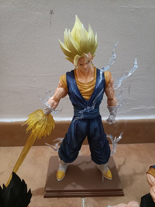 Figura Vegetto DBZ