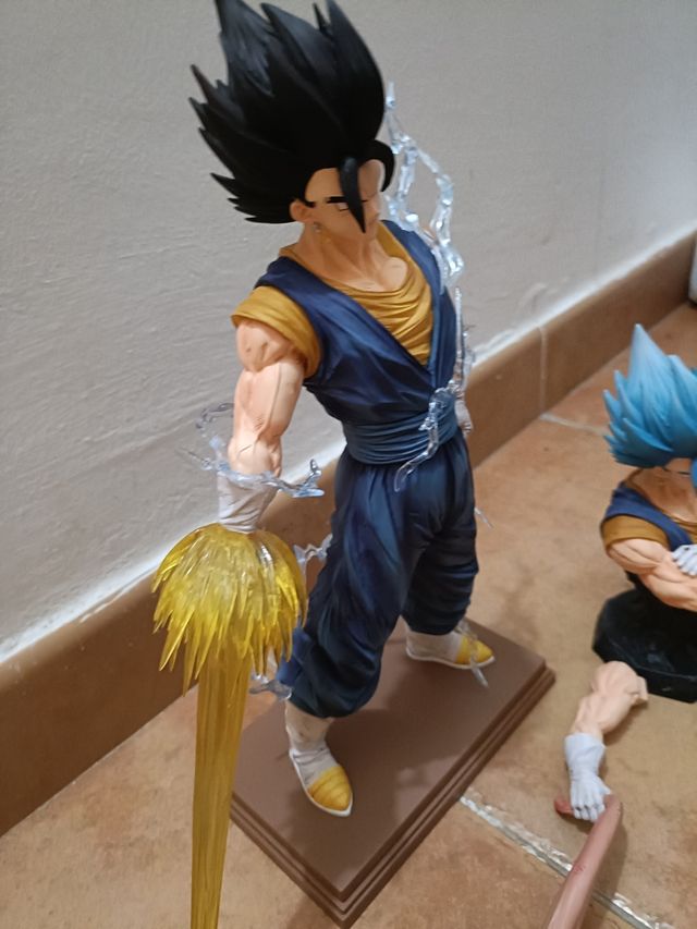Figura Vegetto DBZ