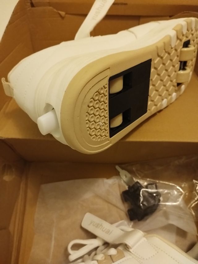 Scarpe rotelle Yushuai