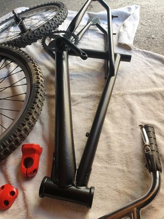 Bicicleta BMX Monty - Negra