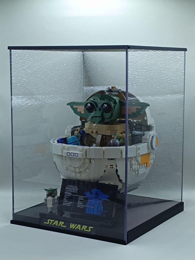 Lego Grogu con aerocuna 75304 - Vitrina expositor