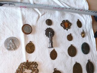 Lote 17 Medallas Religiosas Antiguas