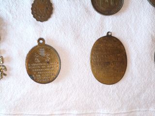 Lote 17 Medallas Religiosas Antiguas
