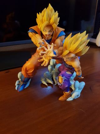 Figuras Goku y Gohan SSJ Dragon Ball