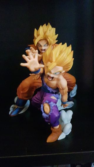 Figuras Goku y Gohan SSJ Dragon Ball