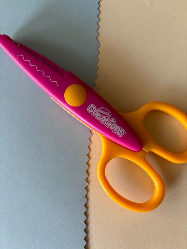 Tijeras rosas para recortar Crayola Creations 13cm