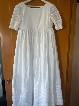 Vestido comunión niña blanco. precio original 550€