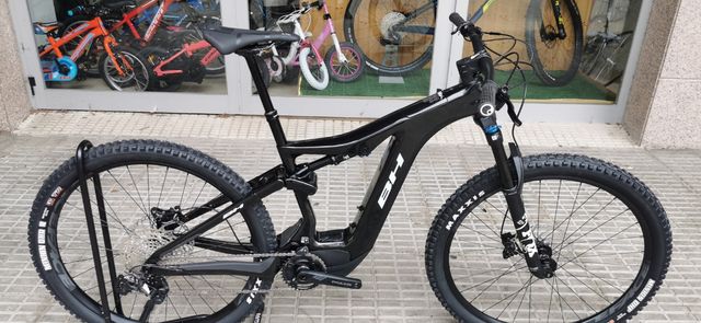 BH AtomX 8.4 - Bicicleta eléctrica