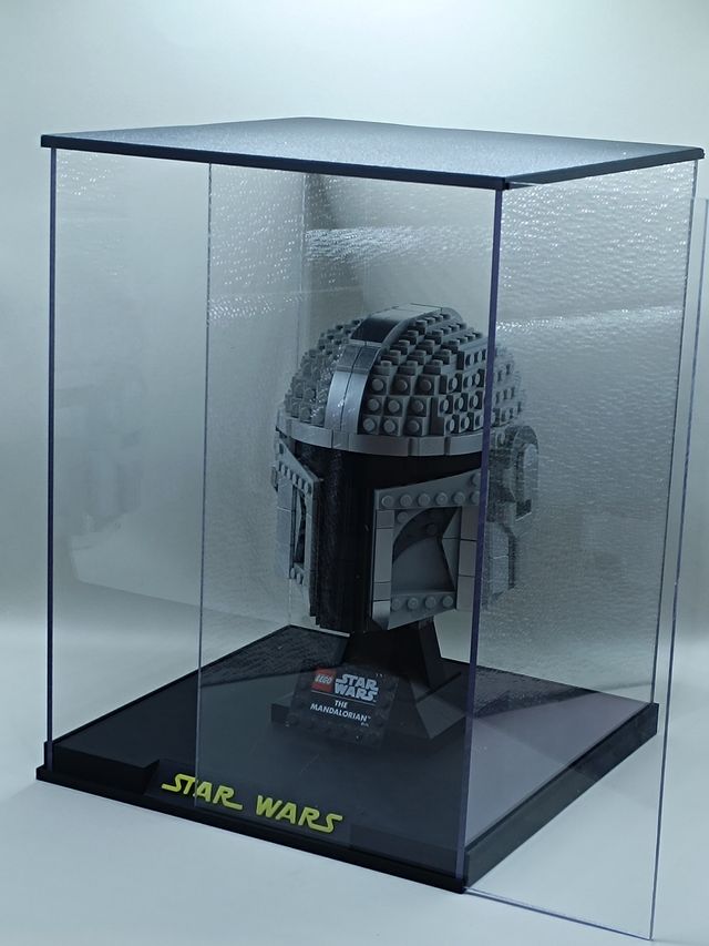Casco Lego Star Wars y Marvel - Vitrina expositor