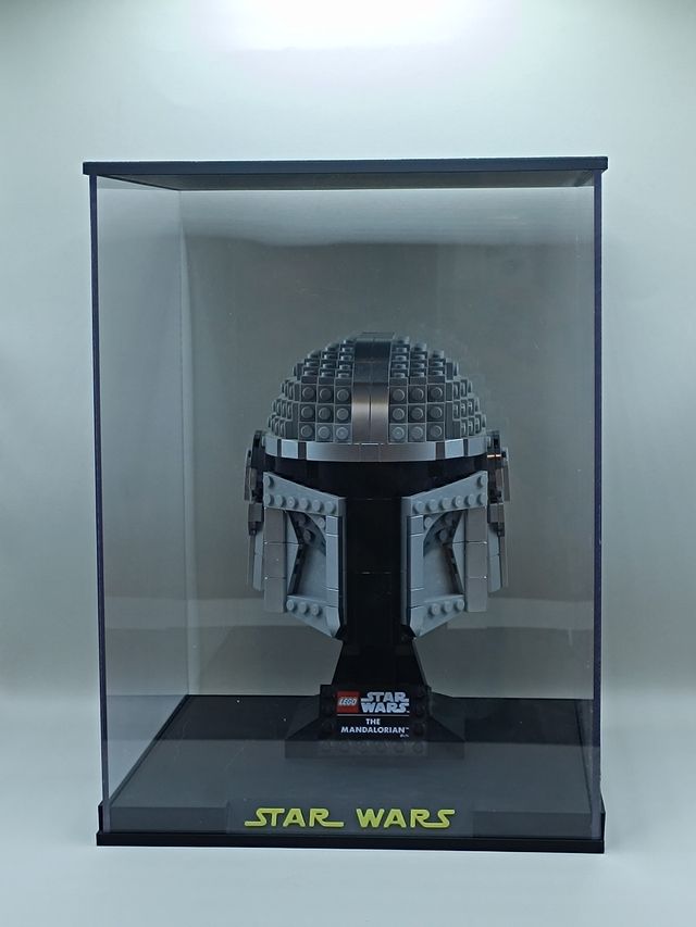 Casco Lego Star Wars y Marvel - Vitrina expositor